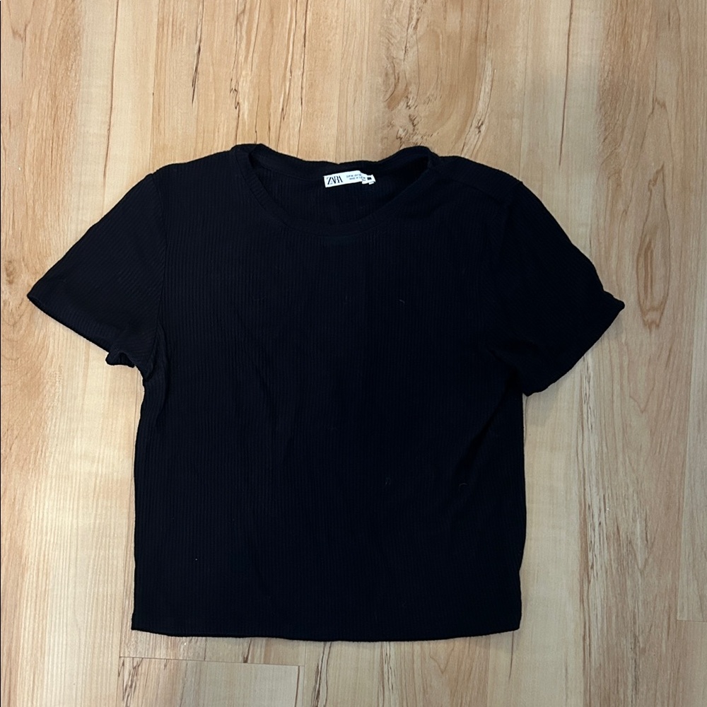 Zara Classic Black Ribbed Tee